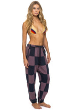 Classic CHECK QUILTED SWEATPANTS - CHARCOAL MOCHA