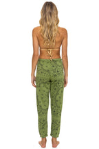 Classic BANDANA SWEATPANTS - JUNGLE GREEN