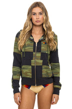 Classic CHECK QUILT ZIP HOODIE - SMOKE CAMO