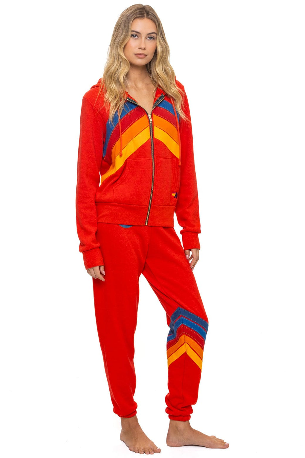 Classic ALL SEASONS CIRCLE CHEVRON SWEATPANTS - RED