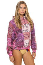 Classic BANDANA QUILTED RELAXED PULLOVER HOODIE - PINK