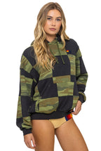 Classic CHECK QUILT RELAXED PULLOVER HOODIE - SMOKE CAMO