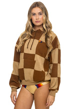 Classic CHECK QUILT RELAXED PULLOVER HOODIE - TAN CINNAMON