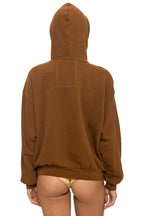 Classic LOGO PULLOVER RELAXED HOODIE - CINNAMON