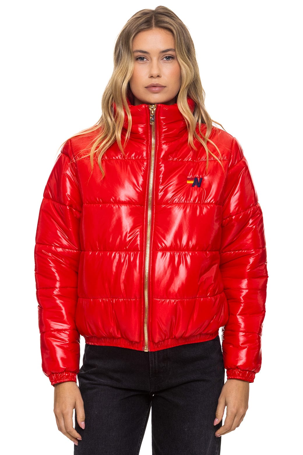 Classic BOLT LUXE APRES PUFFER JACKET - GLOSSY CHERRY