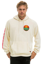 Classic GLOBAL CITIZEN 2025 RELAXED PULLOVER HOODIE - VINTAGE WHITE