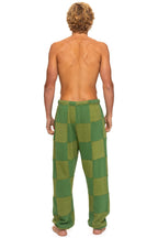 Classic CHECK QUILTED SWEATPANTS - JUNGLE GREEN PALM