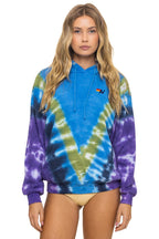 Classic HAND DYED V RELAXED PULLOVER HOODIE - TIE DYE OCEAN PURPLE