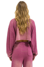 Classic AN 3D CROPPED CREW SWEATSHIRT RELAXED - FADED BERRY