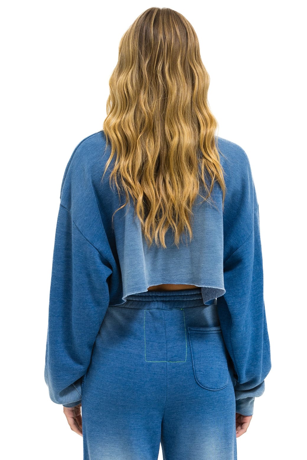 Classic AN 3D CROPPED CREW SWEATSHIRT RELAXED - FADED WATER