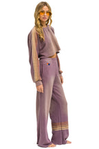 Classic CLASSIC STRIPE CROPPED CREW SWEATSHIRT RELAXED - FADED MOCHA