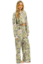 Classic JUNGLE WIDE LEG POCKET SWEATPANTS - SAND