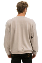 Classic BOLT RELAXED CREW SWEATSHIRT - SAND MOCHA