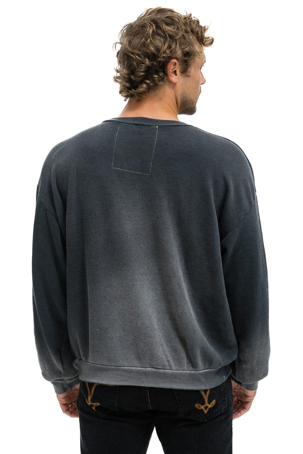 Classic LIVE FREE ADVENTURE PATCH RELAXED CREW SWEATSHIRT - FADED SMOKE