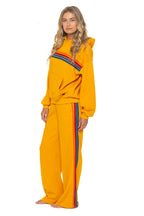 Classic 5 STRIPE RELAXED PULLOVER HOODIE - VINTAGE GOLD