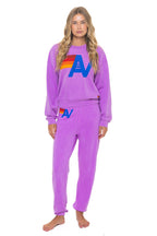 Classic LOGO RELAXED CREW SWEATSHIRT - NEON PURPLE