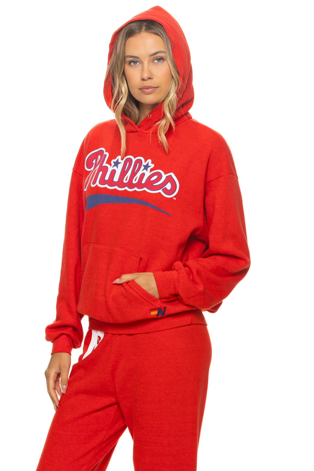 Classic PHILADELPHIA PHILLIES 2026 RELAXED PULLOVER HOODIE - RED