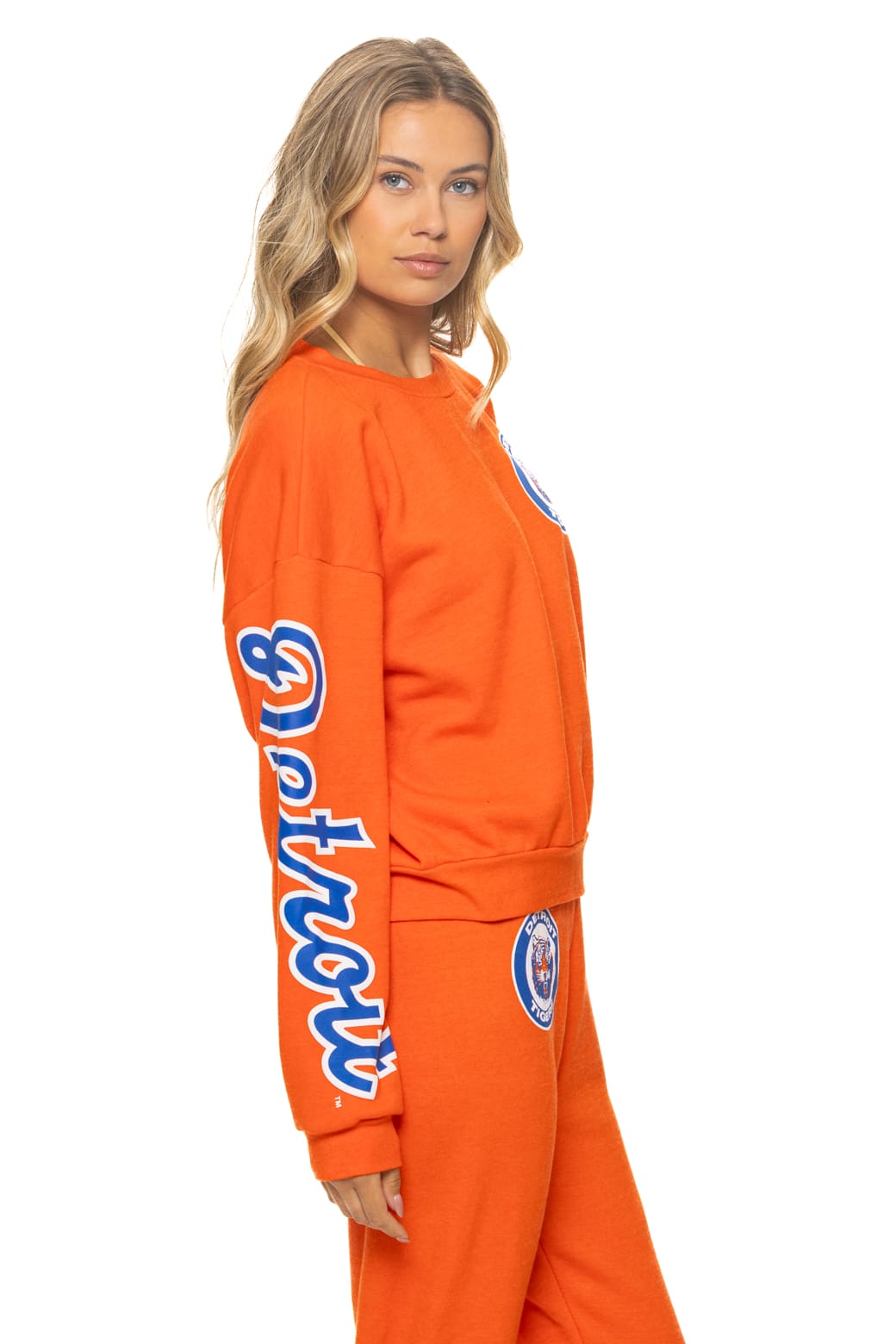 Classic DETROIT TIGERS 2026 RELAXED CREW SWEATSHIRT - ORANGE