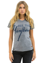 Classic NY YANKEES BOLT CREW TEE - HEATHER