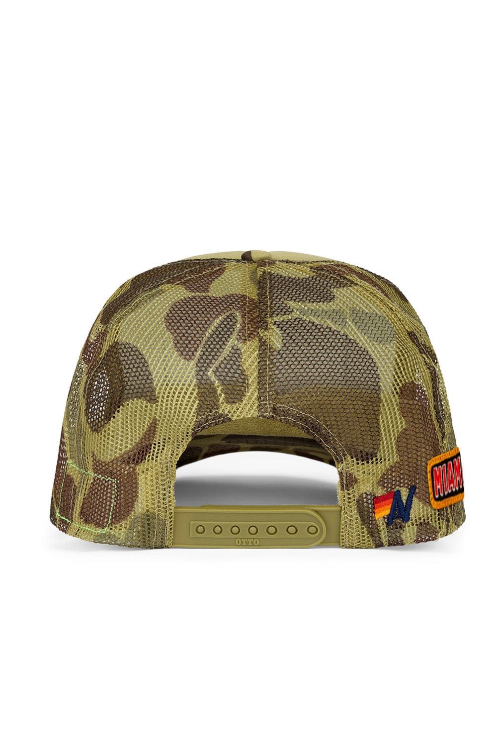 Classic CFP NATIONAL CHAMPIONSHIP 2026 VINTAGE LOW RISE TRUCKER - CAMO