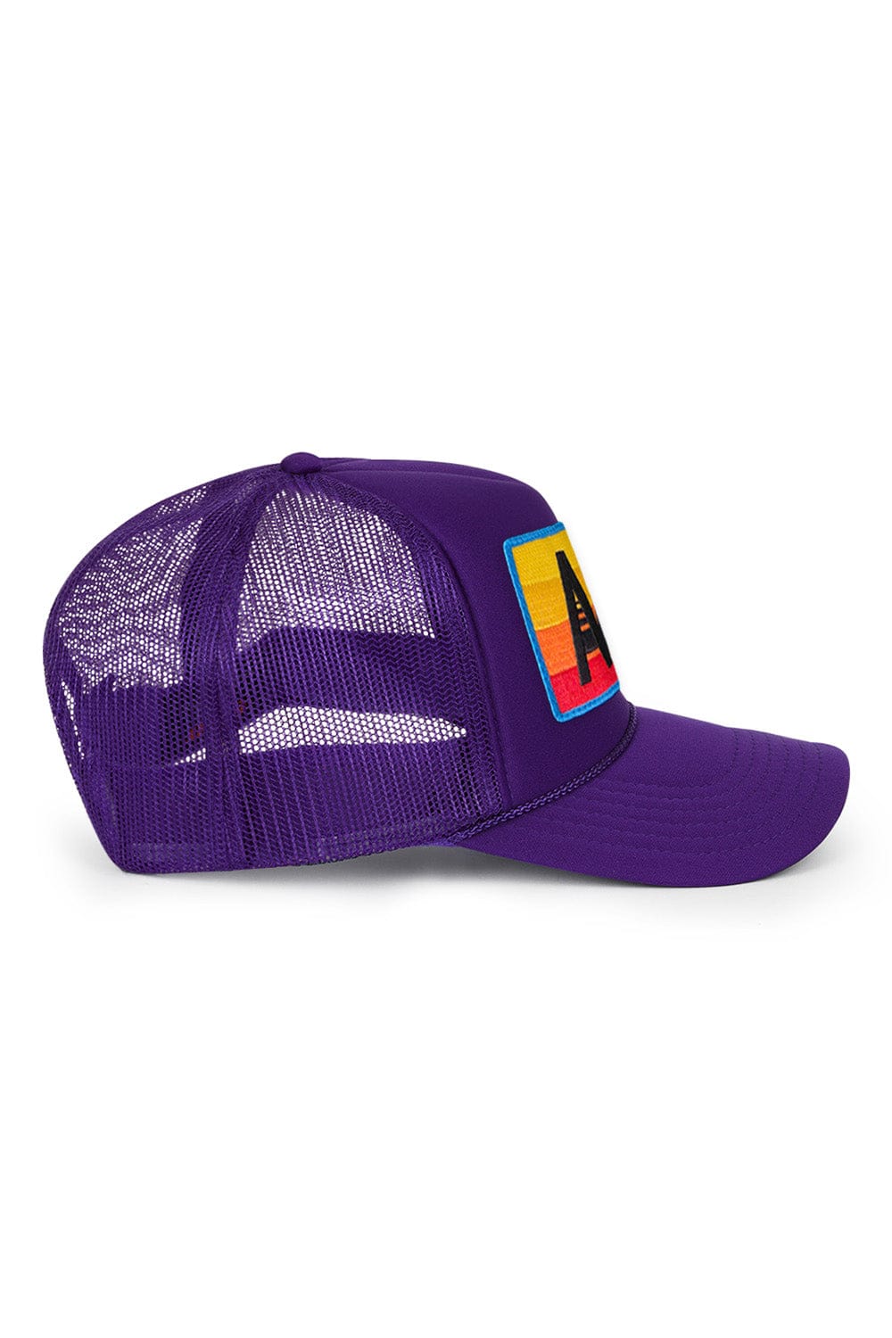 Classic KIDS LOGO RAINBOW VINTAGE FOAM TRUCKER HAT