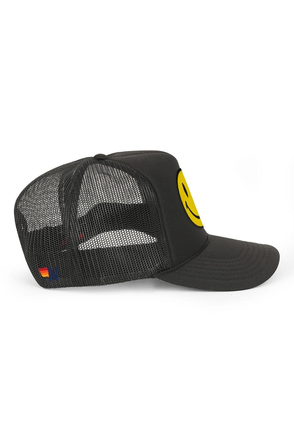Classic SMILEY VINTAGE TRUCKER HAT