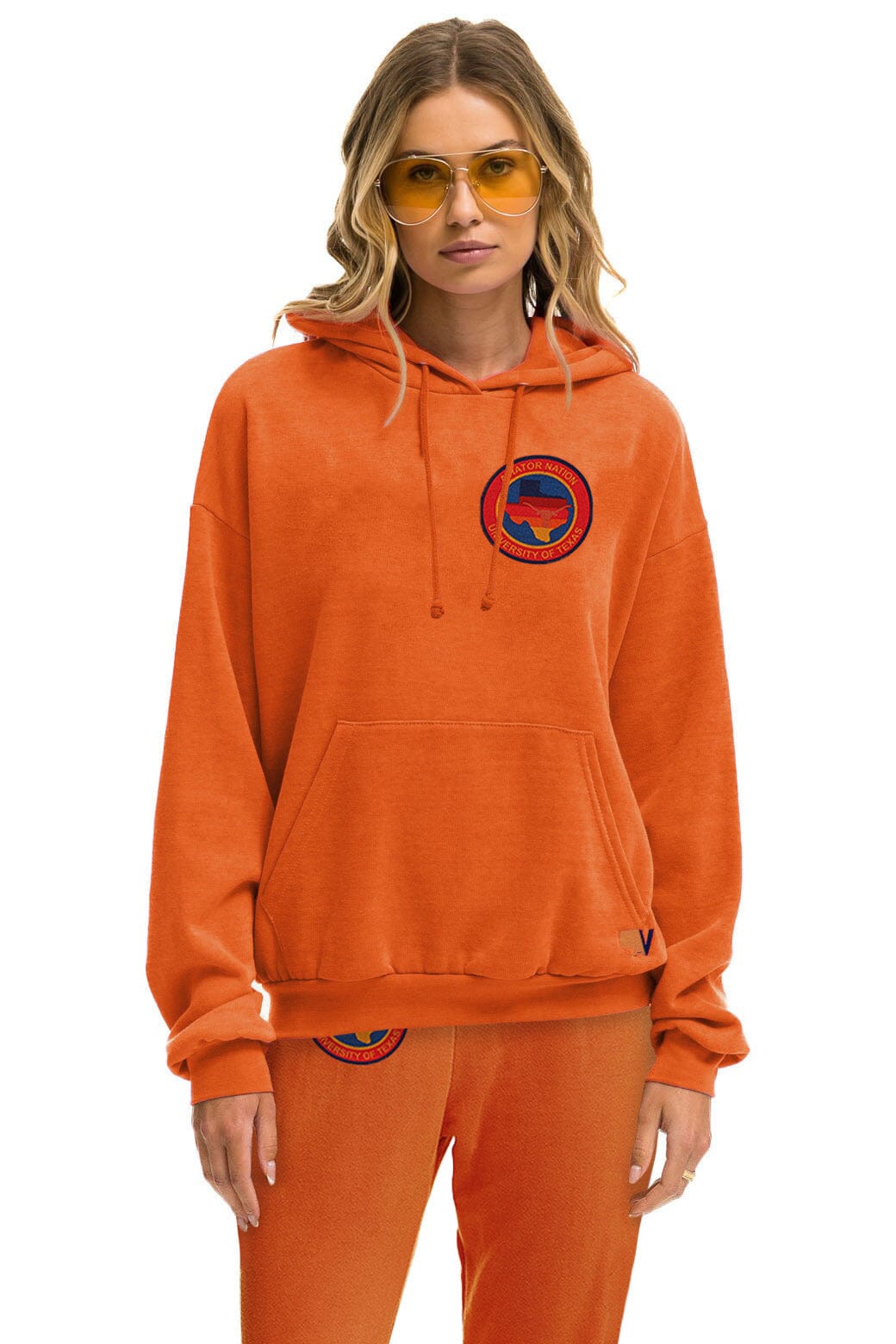 Classic UNIVERSITY OF TEXAS CIRCLE PRINT PULLOVER HOODIE RELAXED - BURNT ORANGE