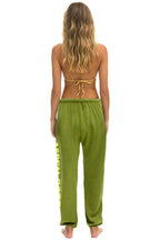 Classic PALM TREE FEST ASPEN 2026 UNISEX POCKET SWEATPANTS - JUNGLE GREEN