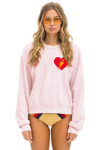 Classic BOLT HEART RELAXED CREW SWEATSHIRT - LIGHT PINK