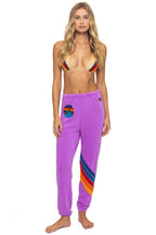 Classic ALL SEASONS CIRCLE CHEVRON SWEATPANTS - NEON PURPLE