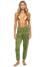 Classic BANDANA SWEATPANTS - JUNGLE GREEN