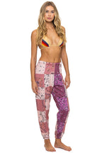 Classic BANDANA QUILTED SWEATPANTS - PINK