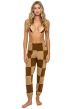 Classic CHECK QUILTED SWEATPANTS - TAN CINNAMON