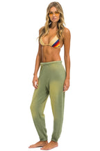 Classic ESSENTIAL SWEATPANTS - FADED ARMY