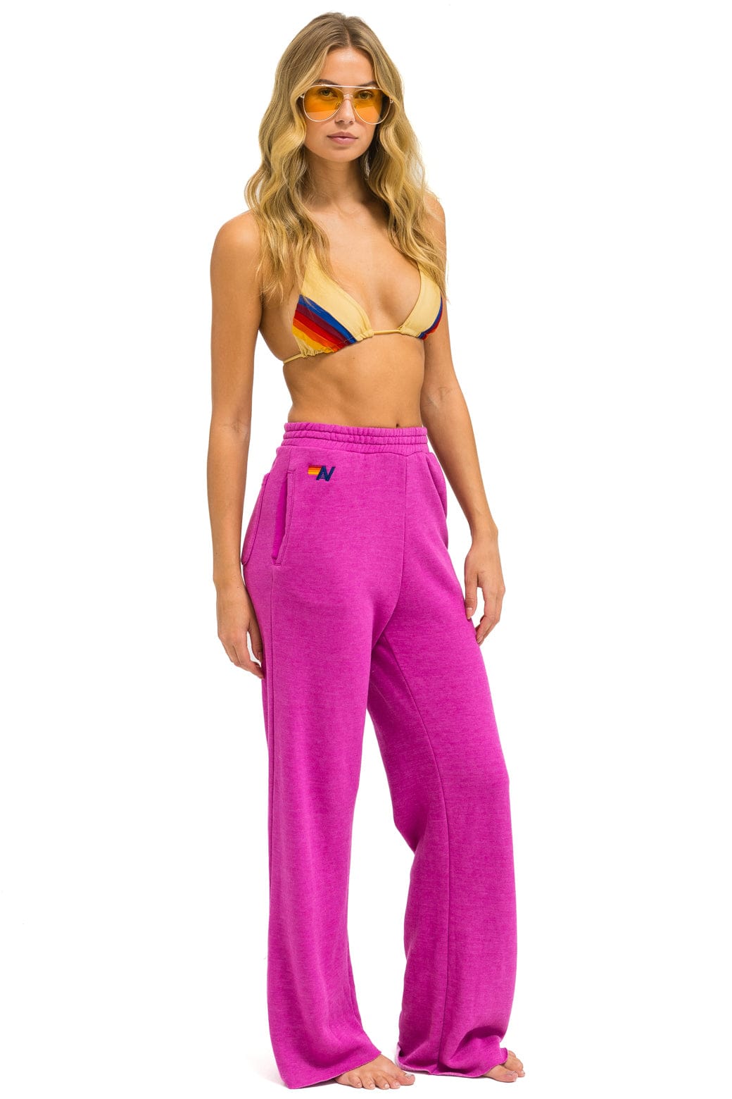Classic WIDE LEG POCKET SWEATPANTS - MAGENTA