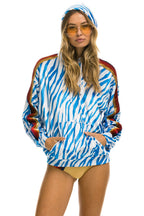 Classic CLASSIC VELVET RELAXED PULLOVER HOODIE - BLUE TIGER