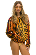 Classic CLASSIC VELVET RELAXED PULLOVER HOODIE - TIGER