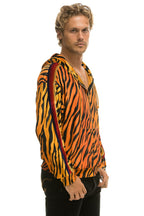 Classic CLASSIC VELVET RELAXED ZIP HOODIE - TIGER