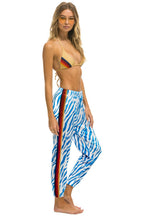 Classic CLASSIC VELVET SWEATPANTS - BLUE TIGER