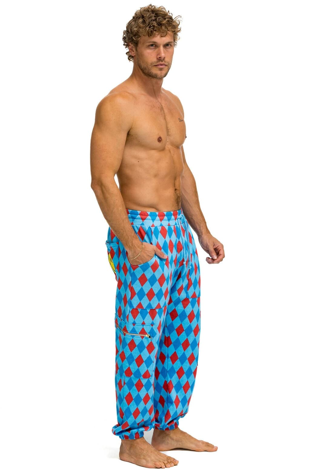 Classic DIAMOND REPEAT SMILEY 2 EMBROIDERY SWEATPANTS - SKY