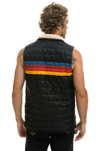 Classic MENS 4 STRIPE VEST SHERPA - BLACK