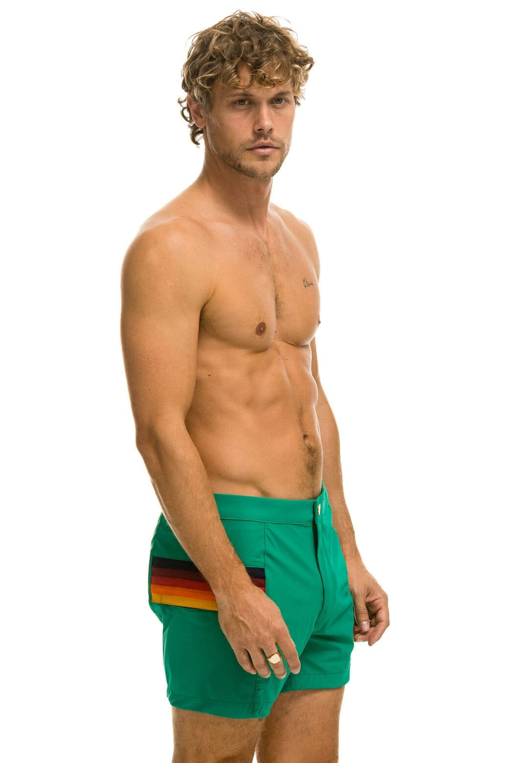 Classic MENS HORIZONTAL 5 STRIPE FLEX SHORTS - AMAZON