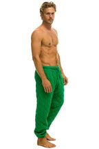 Classic QUILTED SWEATPANTS - KELLY GREEN