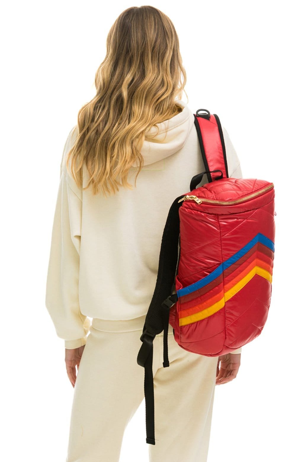 Classic PEAK PUFFER BACKPACK - CHERRY GLOSSY
