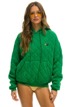 Classic QUILTED RELAXED PULLOVER HOODIE - KELLY GREEN