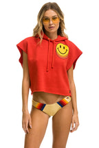 Classic SMILEY SUNSET SLEEVELESS RELAXED CROPPED PULLOVER HOODIE - RED