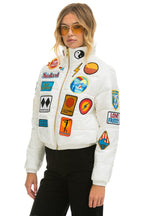 Classic VINTAGE PATCH APRES PUFFER JACKET - WHITE GLOSSY